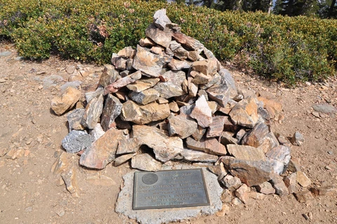 Throop Peak and South Mount via Silver Moccasin Trail