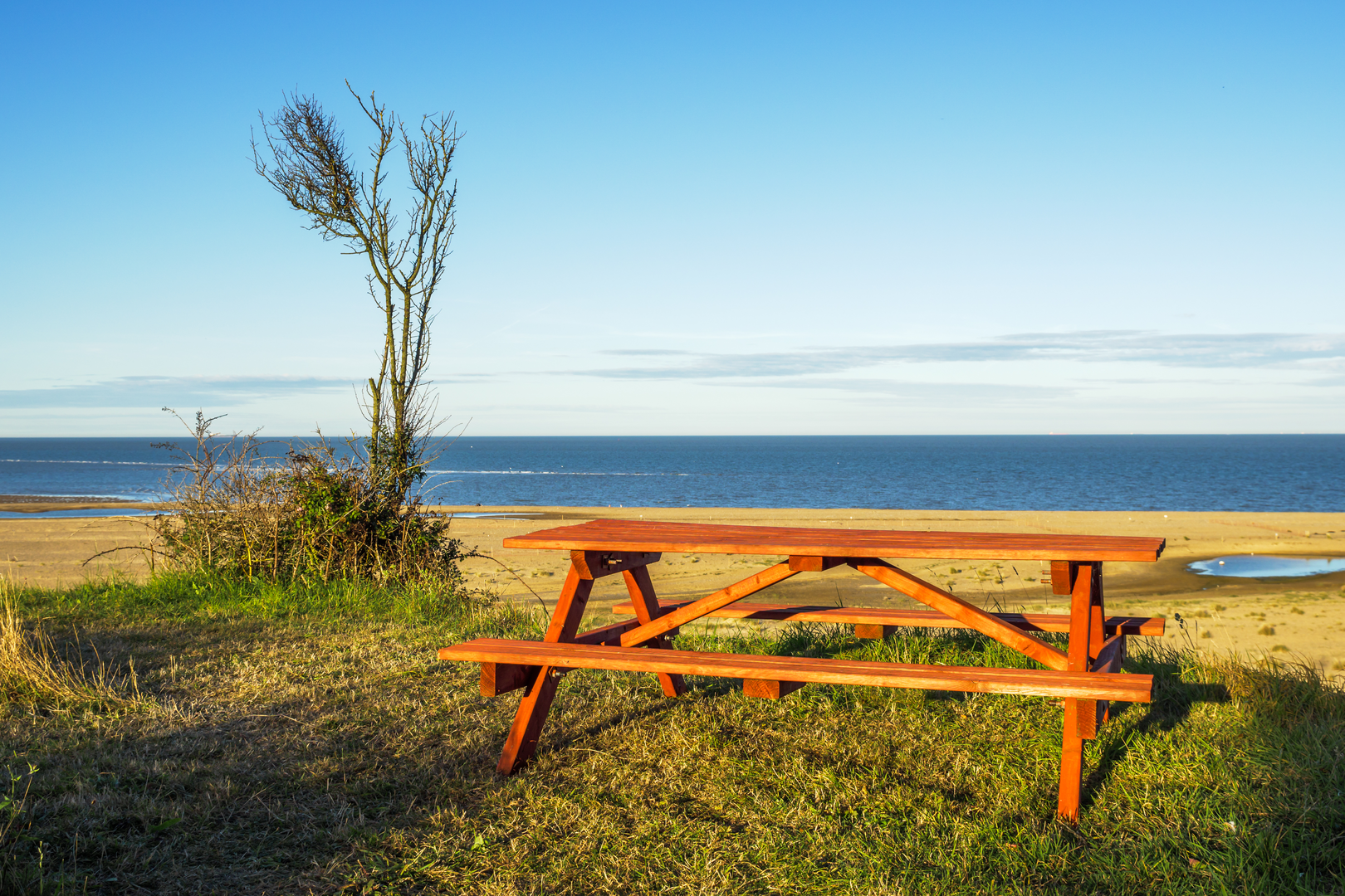 An image depicting the trail Suffolk Coast Walk and its surrounding area.