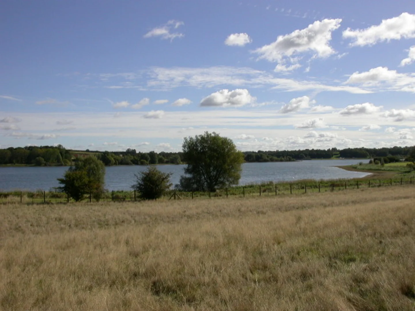 An image depicting the trail Pitsford Water Loop from Boughton and its surrounding area.