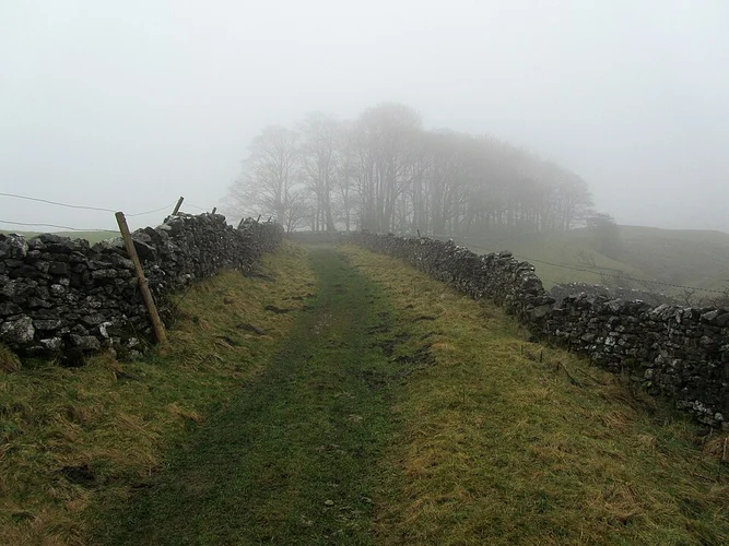 Rylstone Cross and Cracoe War Memorial Loop