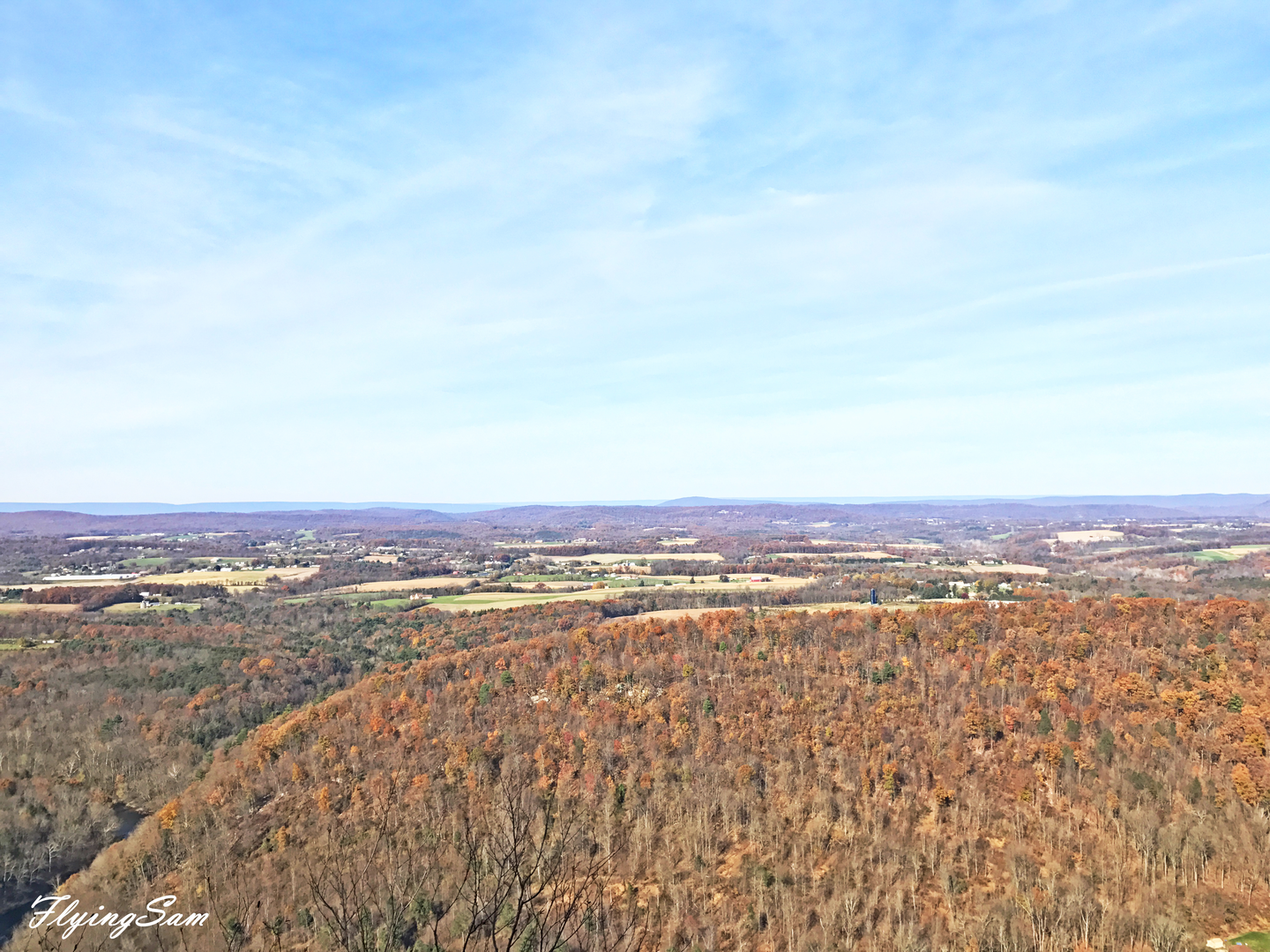 An image depicting the trail Hawk Rock Trail and its surrounding area.
