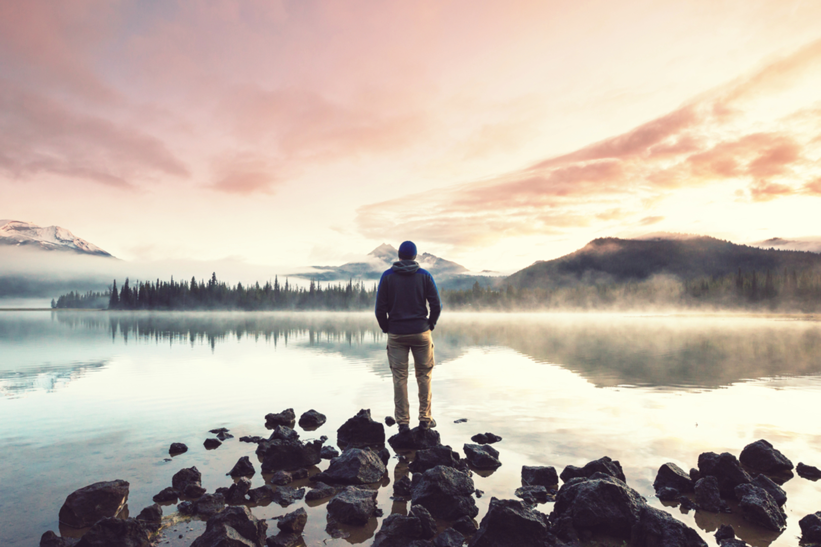 An image depicting the trail Serene Lake Trail and its surrounding area.