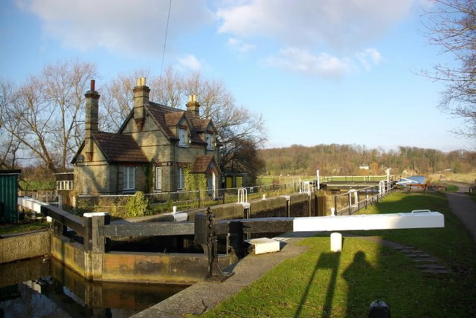 Hertford to Ware River and Canal Walk | Hertfordshire | England