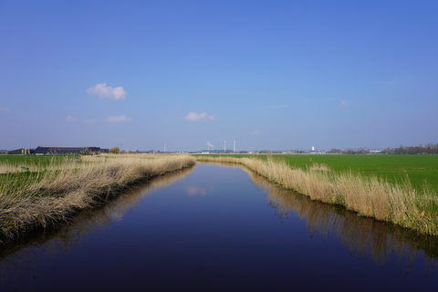 Molenbuurt to Noordeinde via Oosterhout, Kruissloot and t Meertje