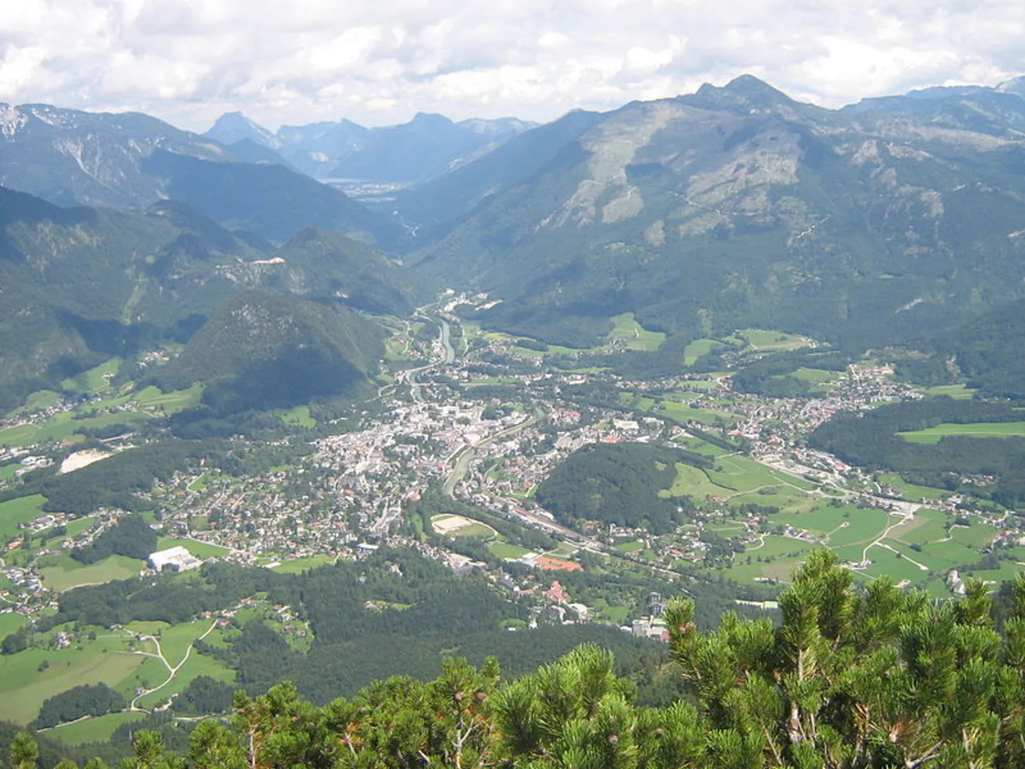 An image depicting the trail Walk Around Jainzen and its surrounding area.