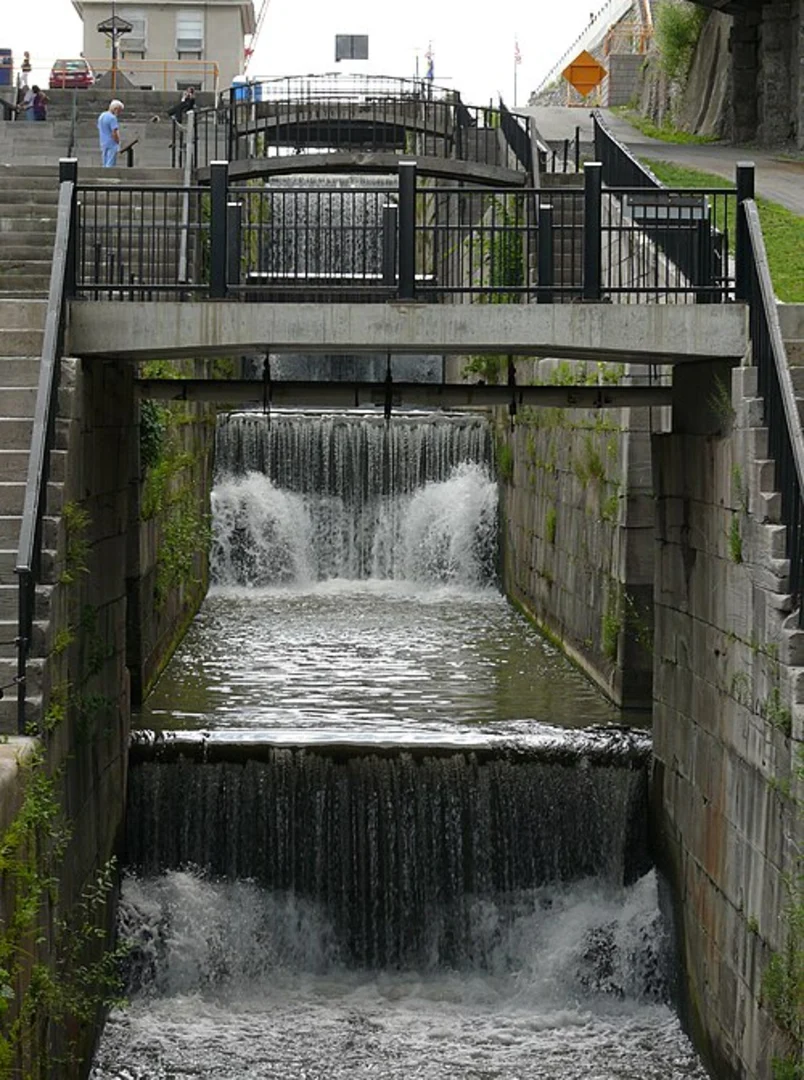 An image depicting the trail Erie Canal Path from Lockport to Gasport and its surrounding area.