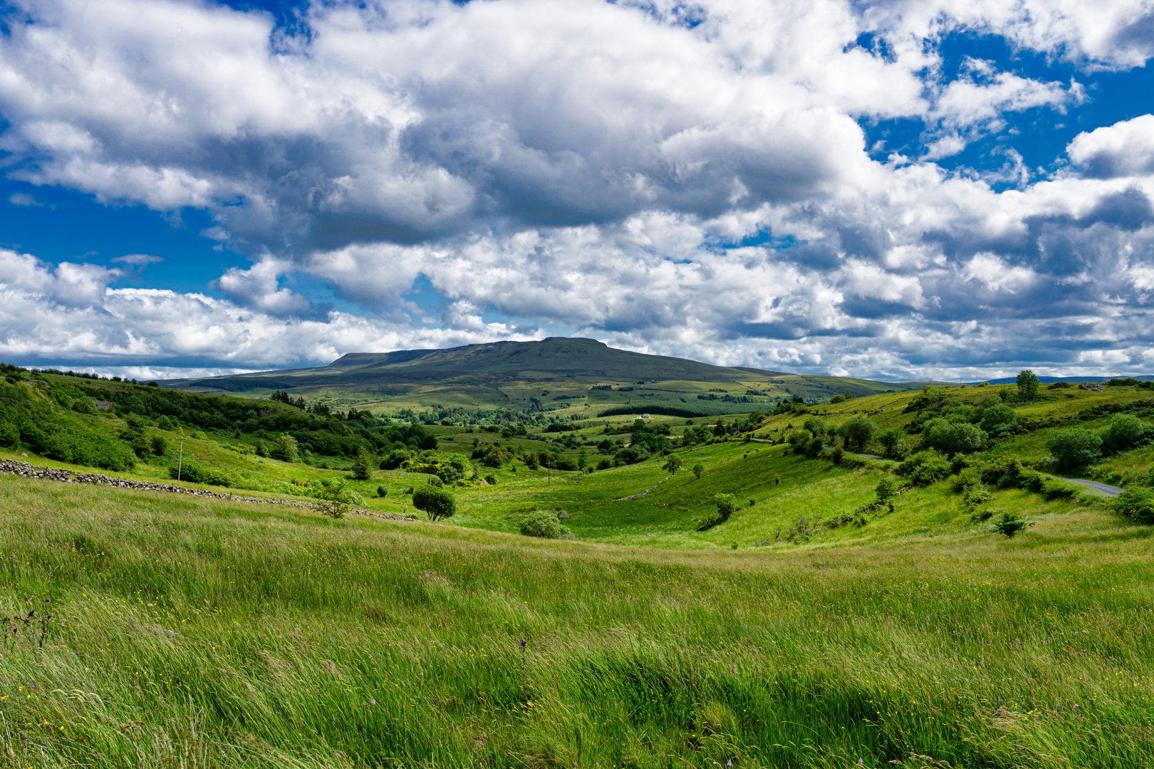 An image depicting the trail Cavan Burren Park - Tullygobban Lough Trail and its surrounding area.