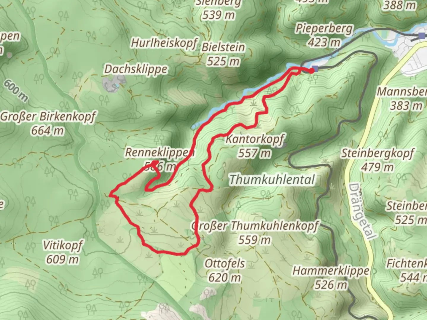 An image depicting the trail Strilleckenkopf and Klippe via Hippelhangweg and its surrounding area.