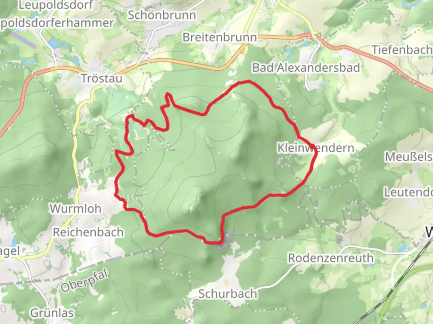 An image depicting the trail Kleinwendern and Luisenburg Loop and its surrounding area.