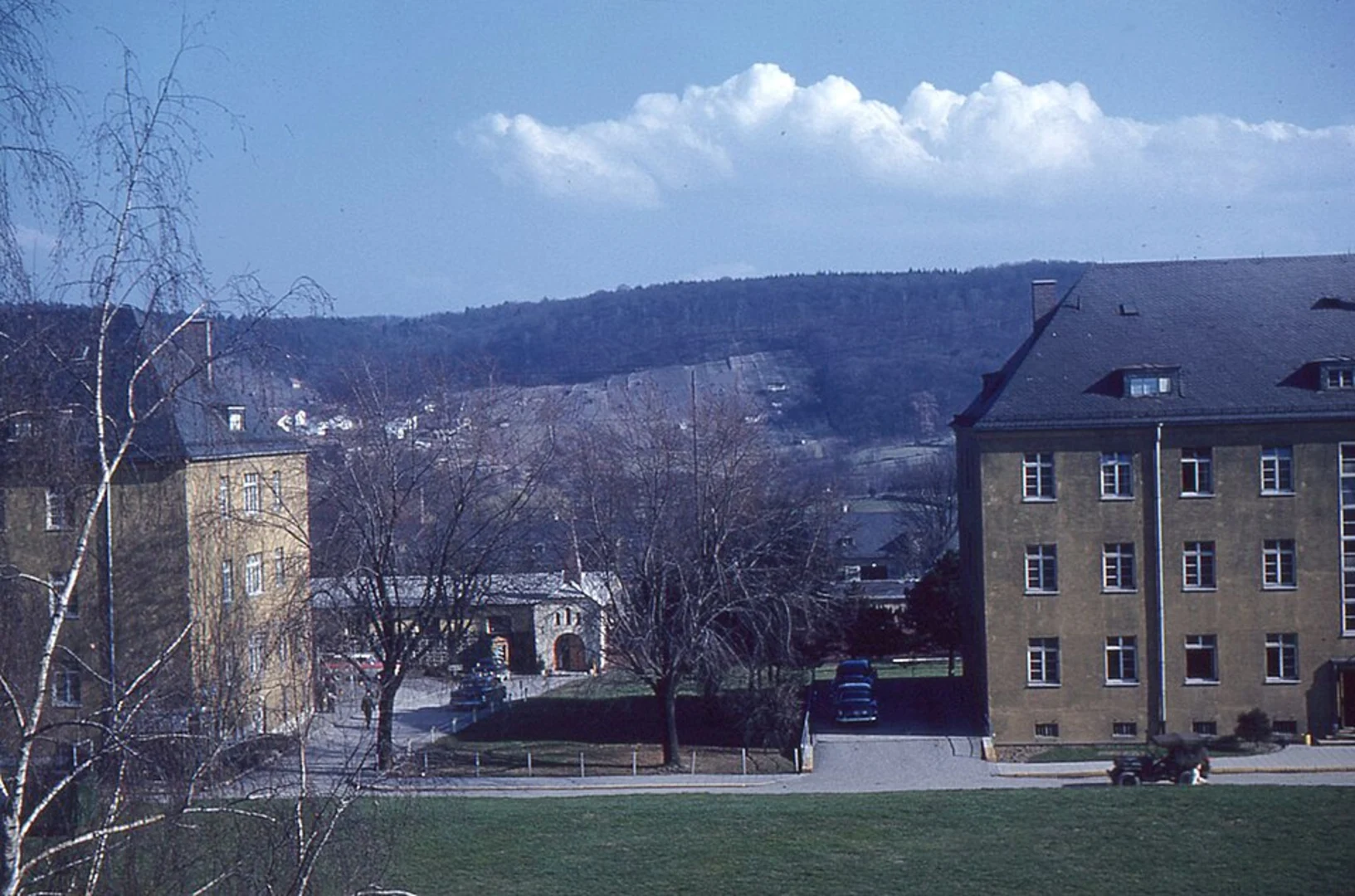 An image depicting the trail Priessnitz via Dresden Karswald and its surrounding area.