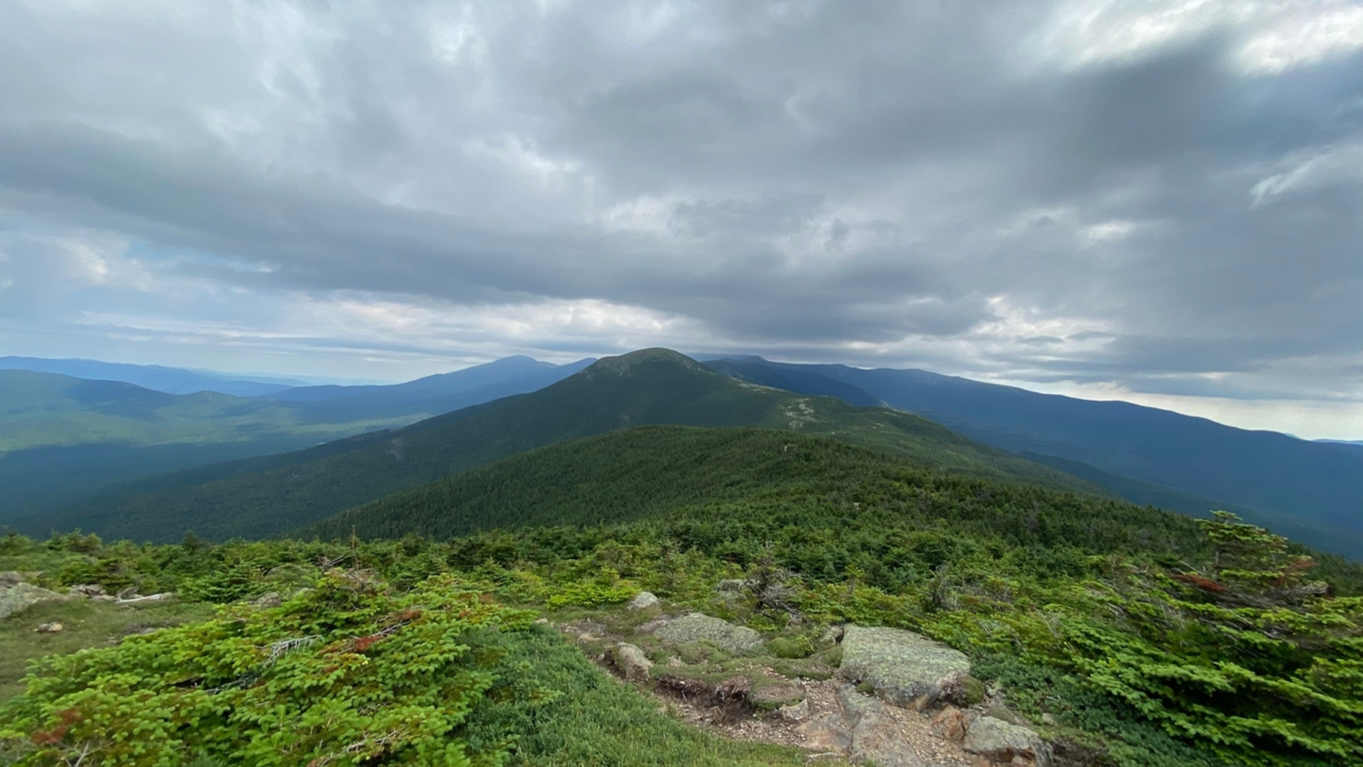 An image depicting the trail Mount Torn to Mount Jackson Loop from Crawford and its surrounding area.