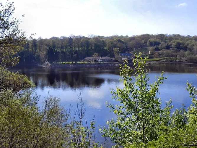 Jumbles Reservoir and Bradshaw Brook Walk