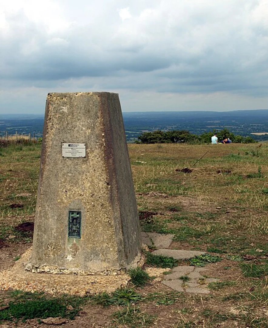 An image depicting the trail Lewes, Falmer and Offham Loop via Ditchling Beacon and its surrounding area.