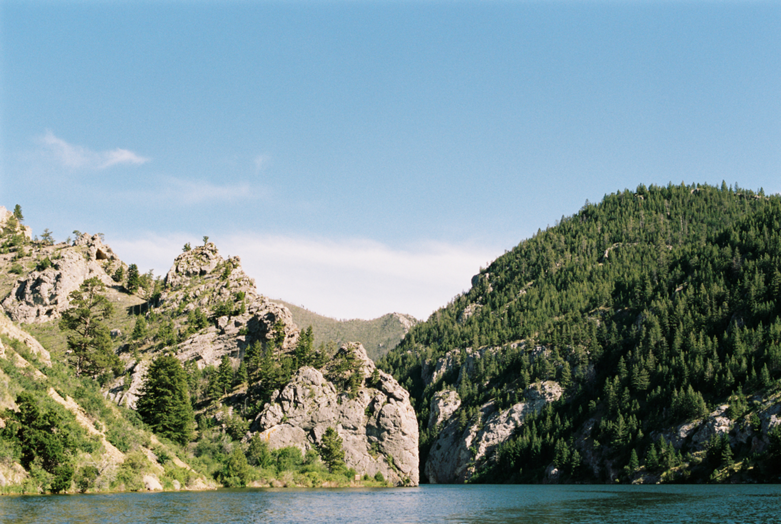 An image depicting the trail Mann Gulch Trail from Missouri River and its surrounding area.