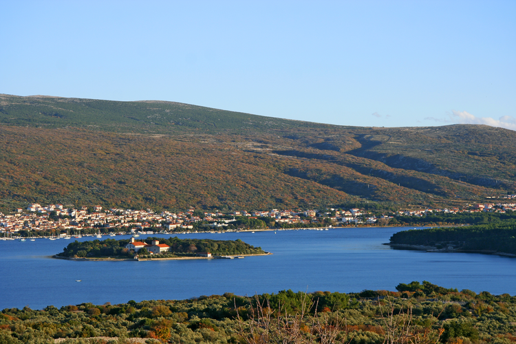 Uvala Zubizemlja, Konobe Cove, Rt Negrit and Nikola
