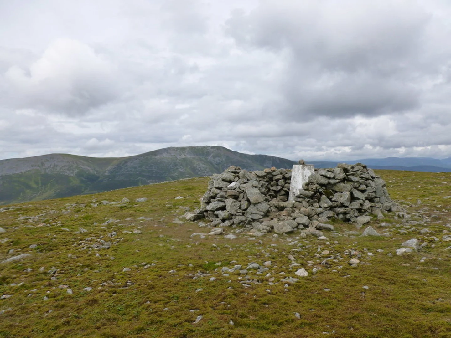 An image depicting the trail Ben Vuirich via Creag Nan Gobhar and its surrounding area.