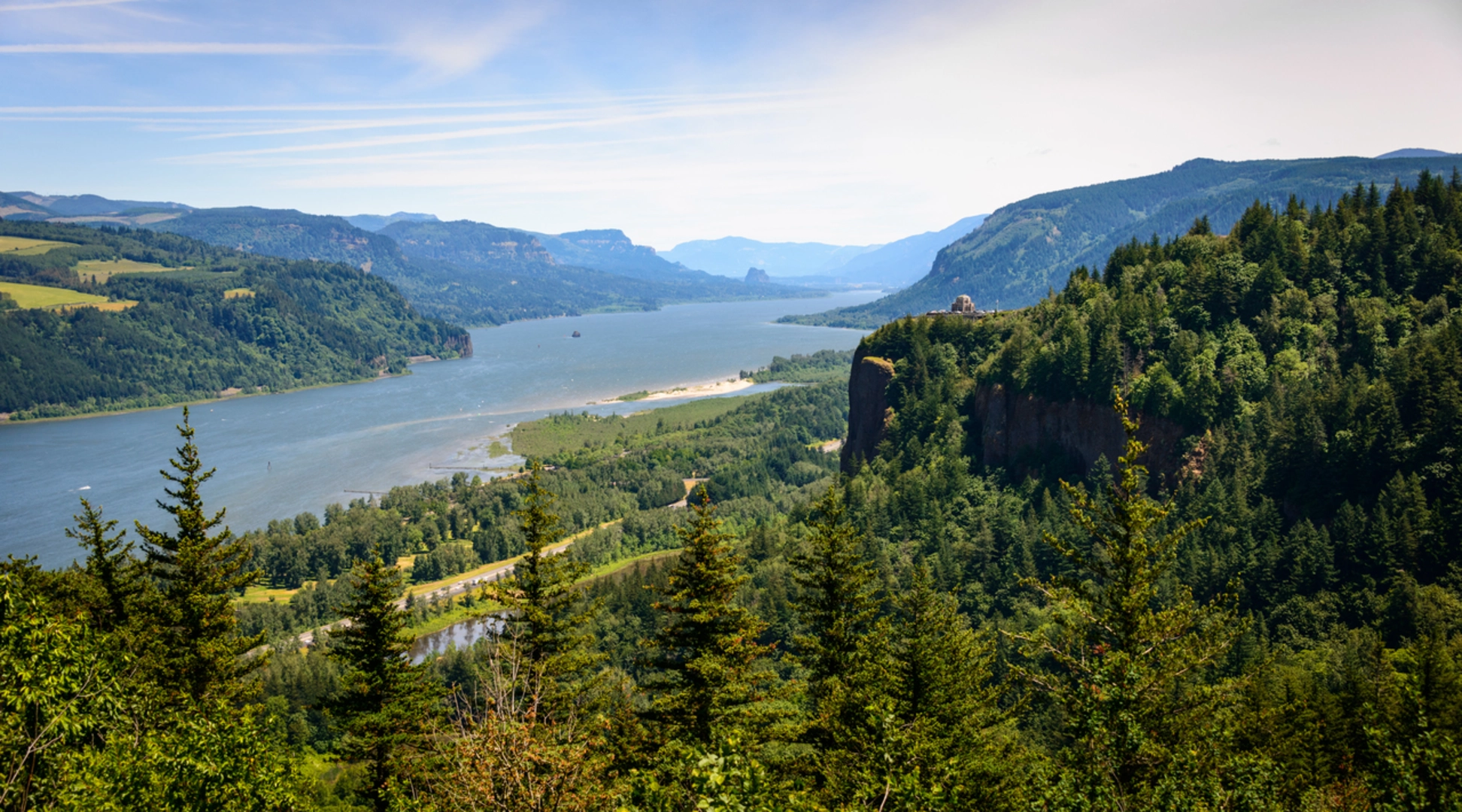 An image depicting the trail Ruckel Creek Trail and its surrounding area.