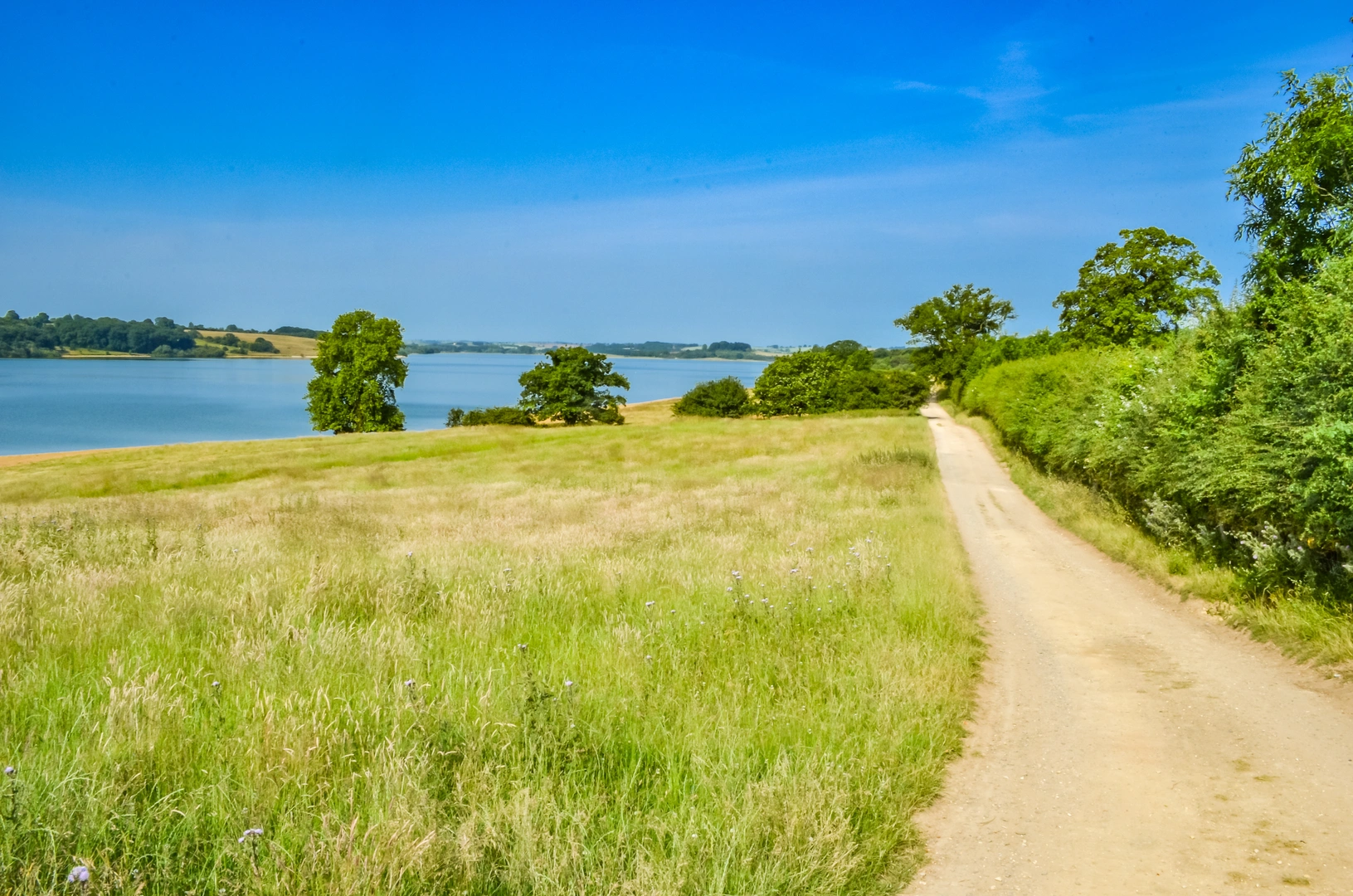 An image depicting the trail Rutland Round and its surrounding area.