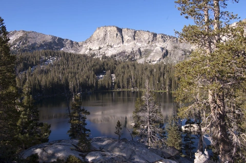 Lower Grant Lake via Ten Lakes Trail
