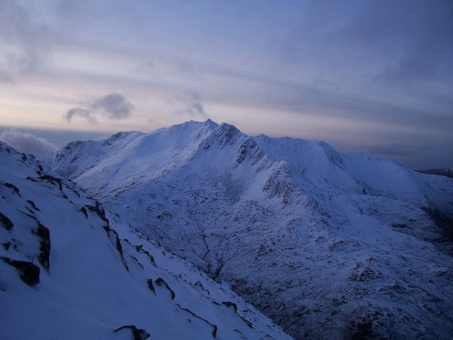 An image depicting the trail Creag nan Dàmh and its surrounding area.