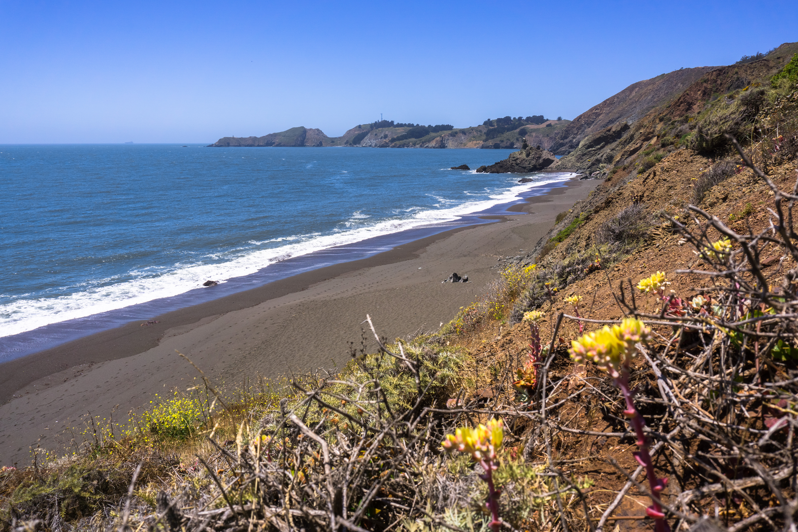 An image depicting the trail Upper Fisherman's Trail and its surrounding area.