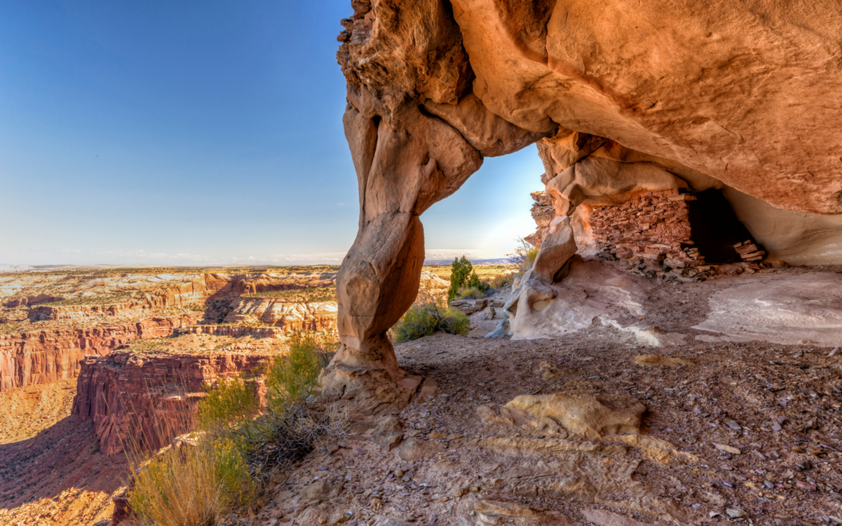 An image depicting the trail Aztec Butte Trail and its surrounding area.