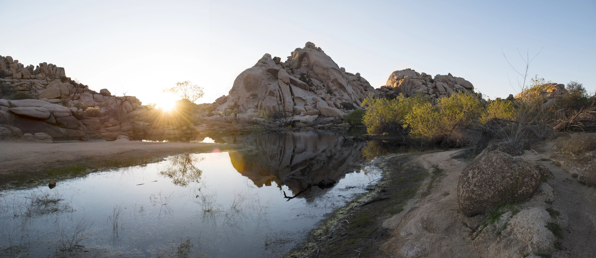 An image depicting the trail Chimney Rock and Barker Dam Trail and its surrounding area.