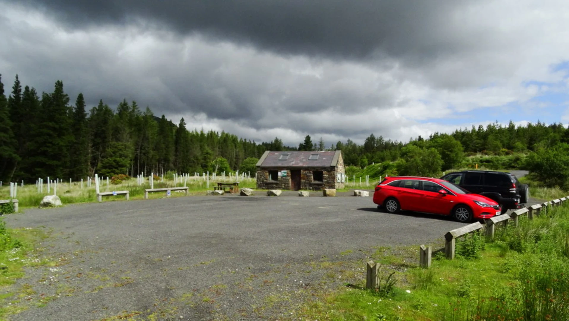 An image depicting the trail Bothy Loop and its surrounding area.