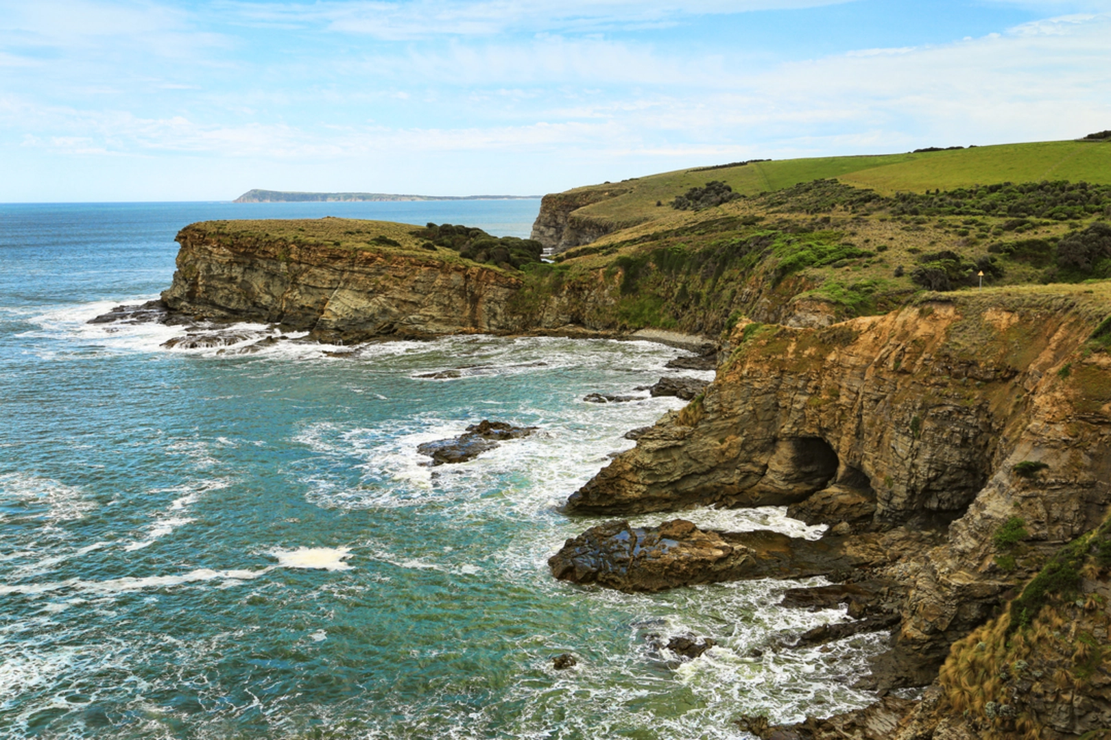 An image depicting the trail George Bass Coastal Walk and its surrounding area.