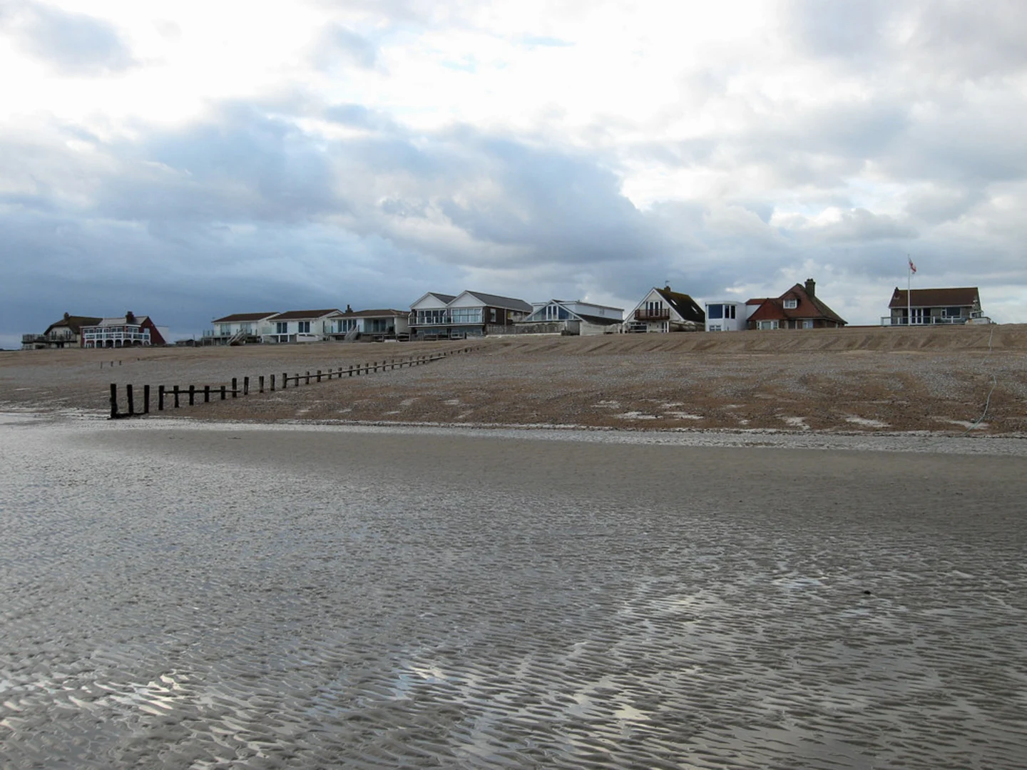 An image depicting the trail Normans Bay to West Marina and its surrounding area.
