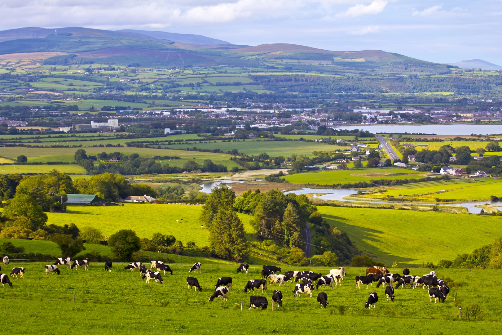 An image depicting the trail Tory Hill - Sliabh Greine Loop and its surrounding area.