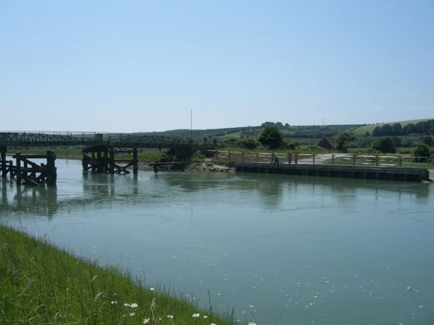 An image depicting the trail Southease to Telscombe Loop Walk and its surrounding area.