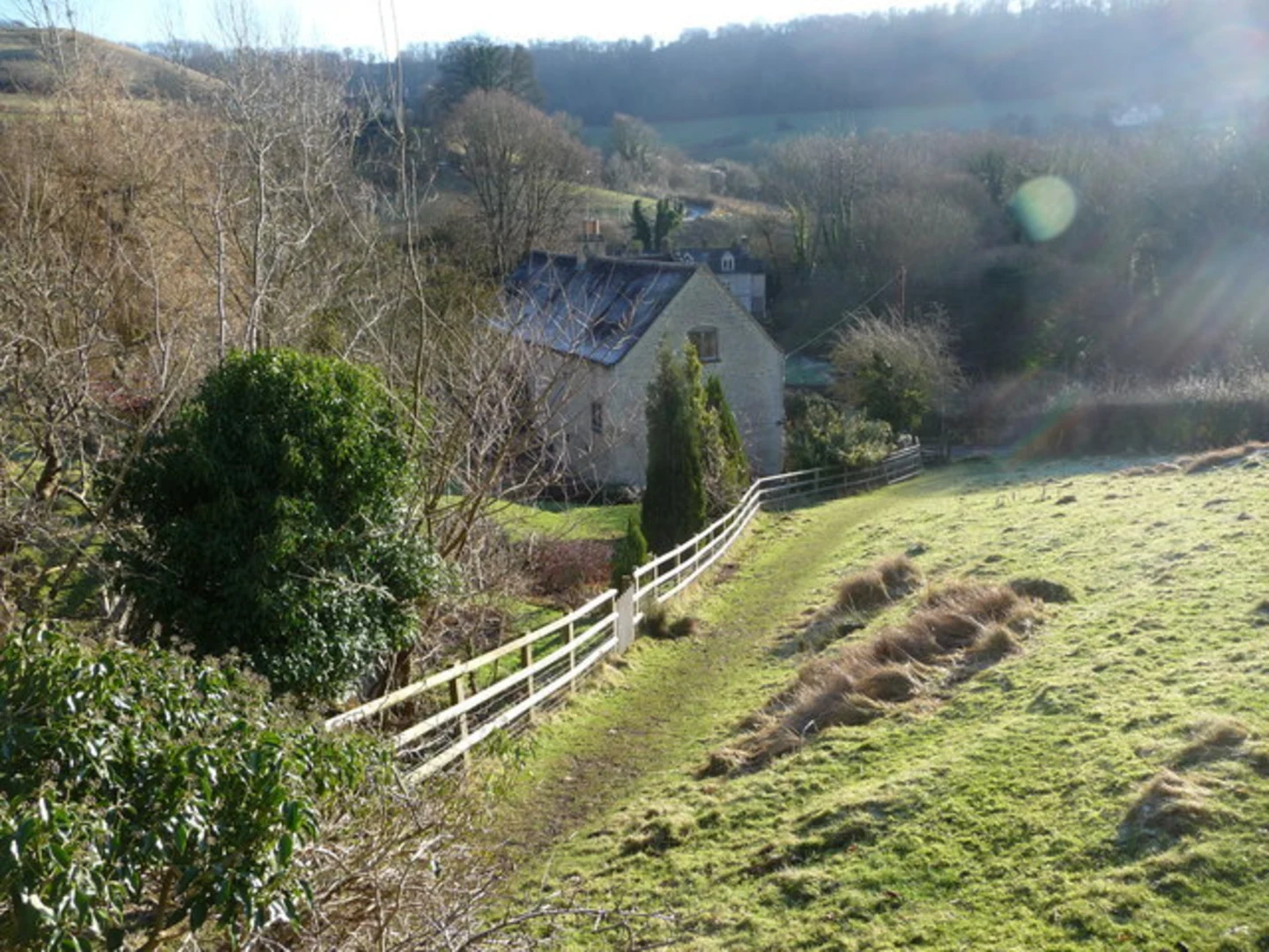 An image depicting the trail Slad Valley Loop and its surrounding area.