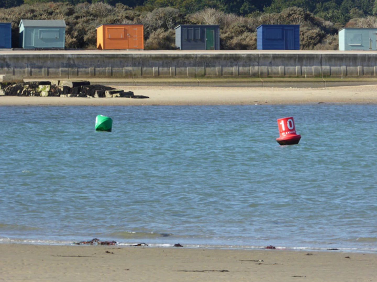 An image depicting the trail Ryde Harbour Walk from Bembridge Harbour and its surrounding area.