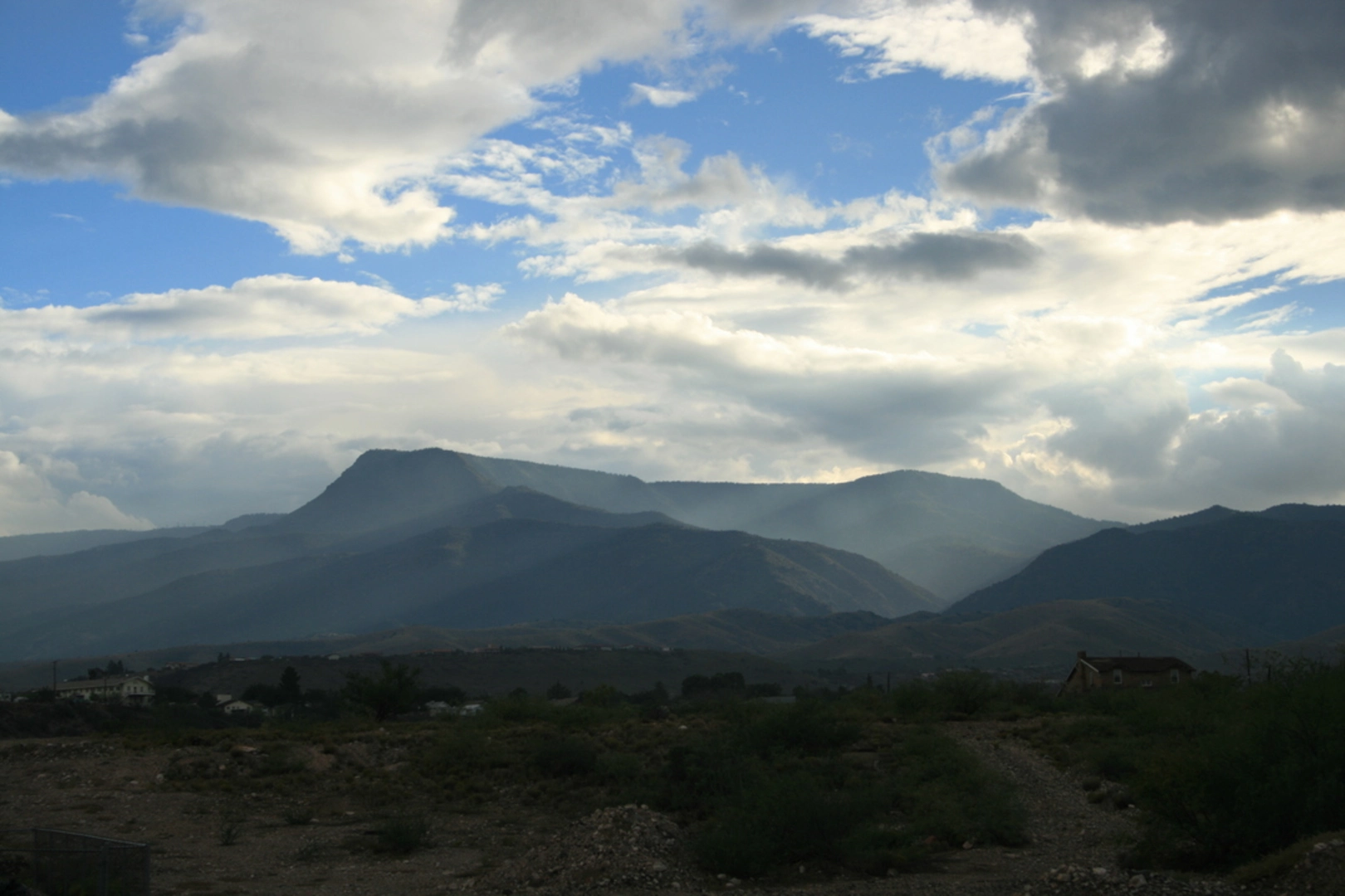 An image depicting the trail Yeager Mine Trail and its surrounding area.