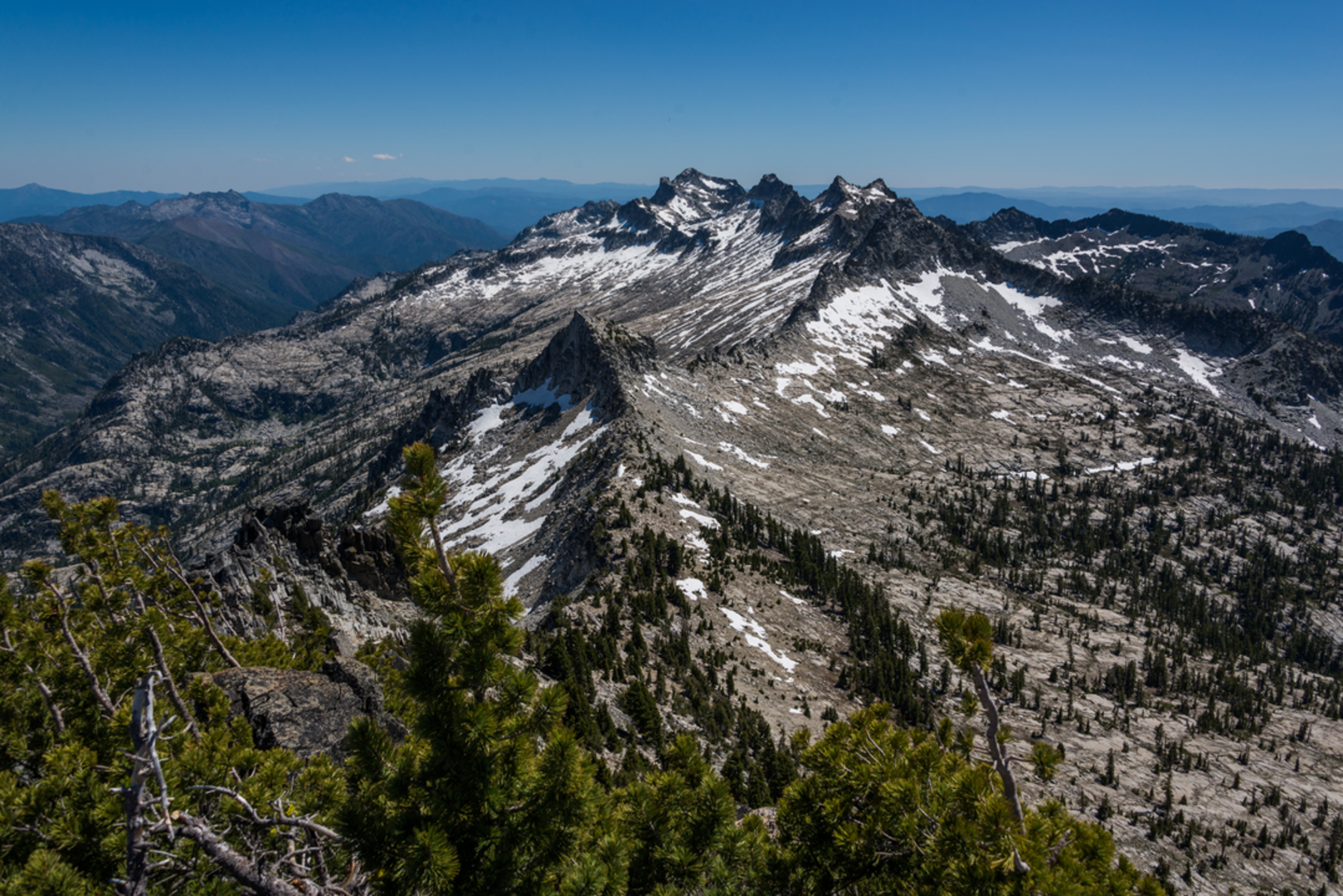 An image depicting the trail Horse Camp Trail and its surrounding area.
