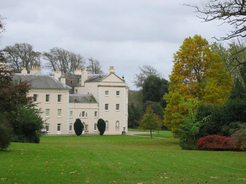 Saltram Pillars Walk