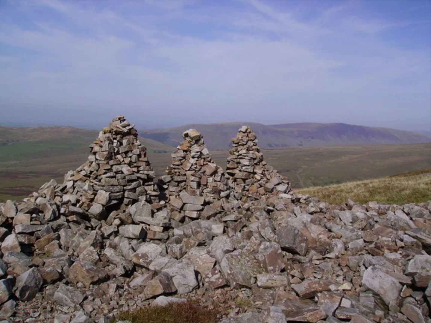 An image depicting the trail Gragareth and Great Coum from Yordas Cave - Ingleton and its surrounding area.