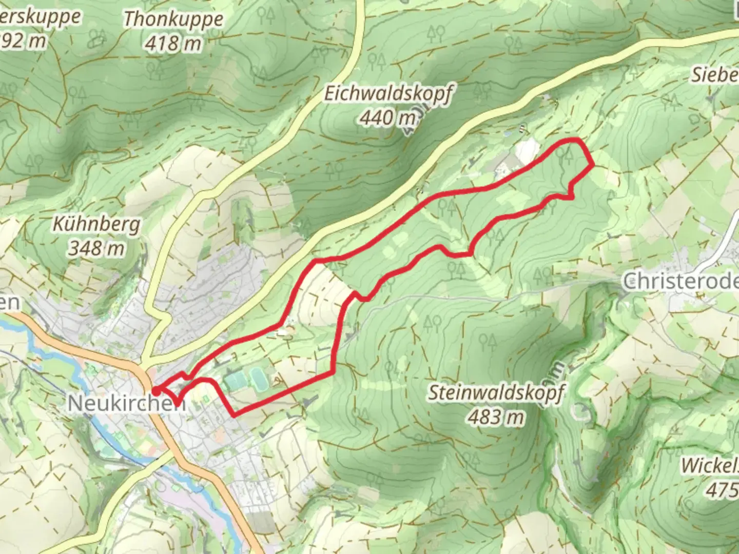 An image depicting the trail Terrainkurweg - Neukirchen and its surrounding area.