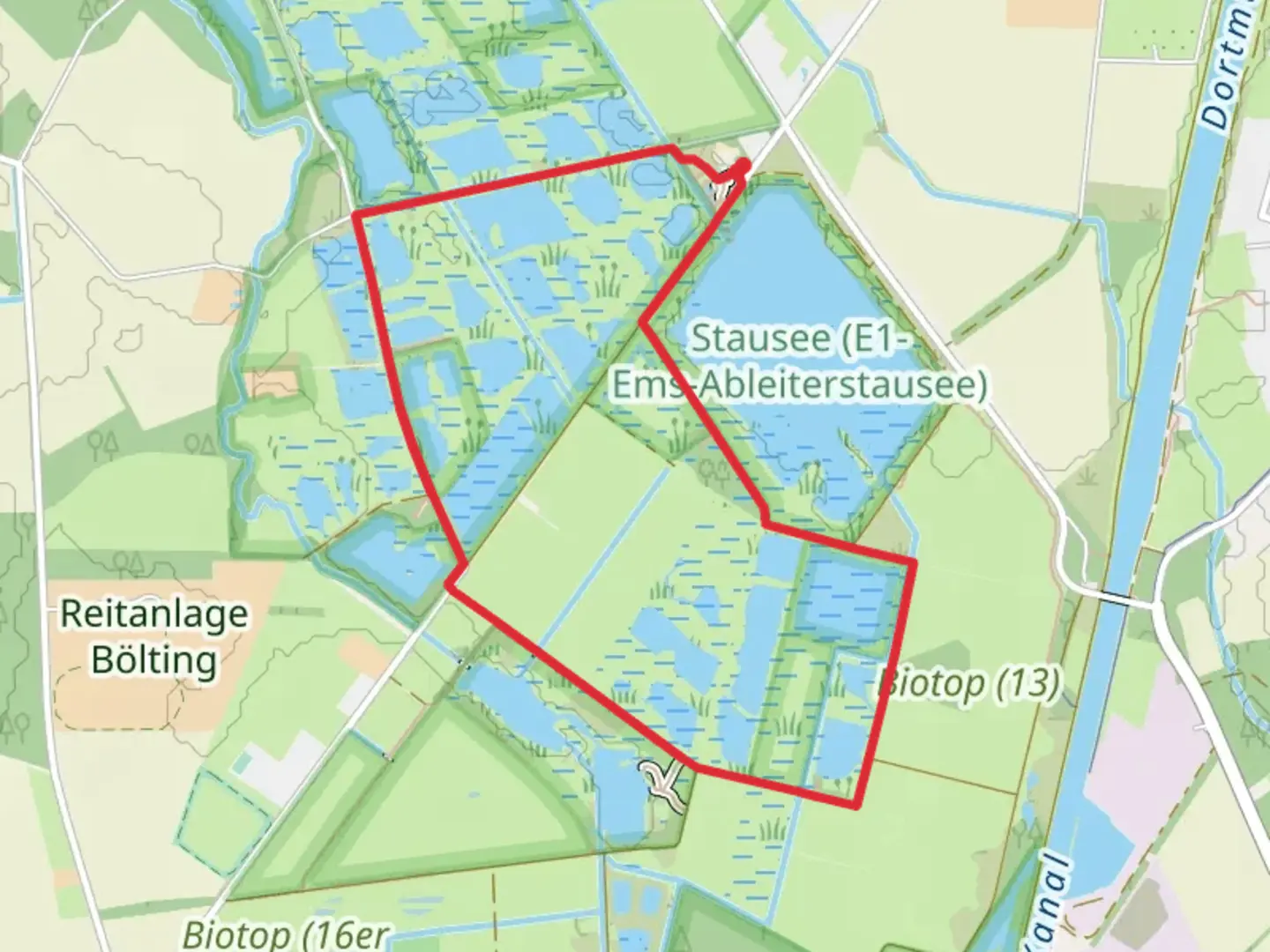 An image depicting the trail Ochsentour and Wostebach Loop and its surrounding area.