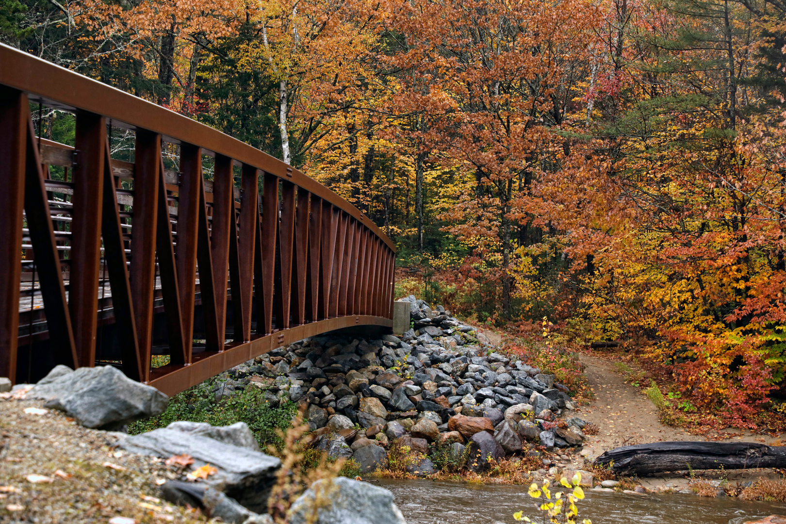 An image depicting the trail Hancock Notch Lollipop and its surrounding area.