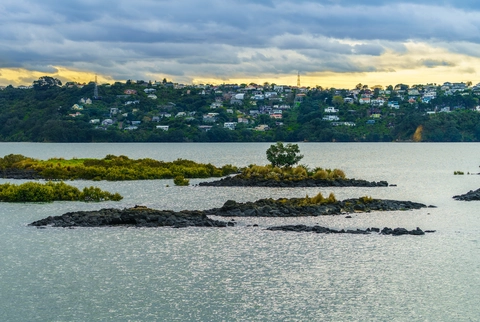 Ambury Foreshore Path