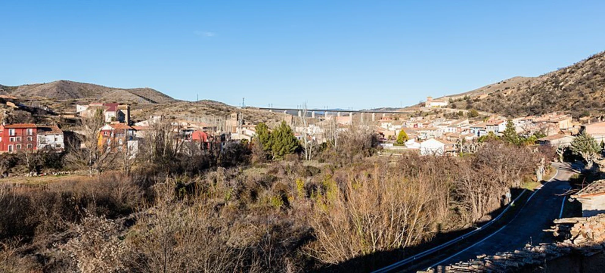 An image depicting the trail Route from Castejón de las Armas to Carenas, through the Sierra SL Z 9 and its surrounding area.