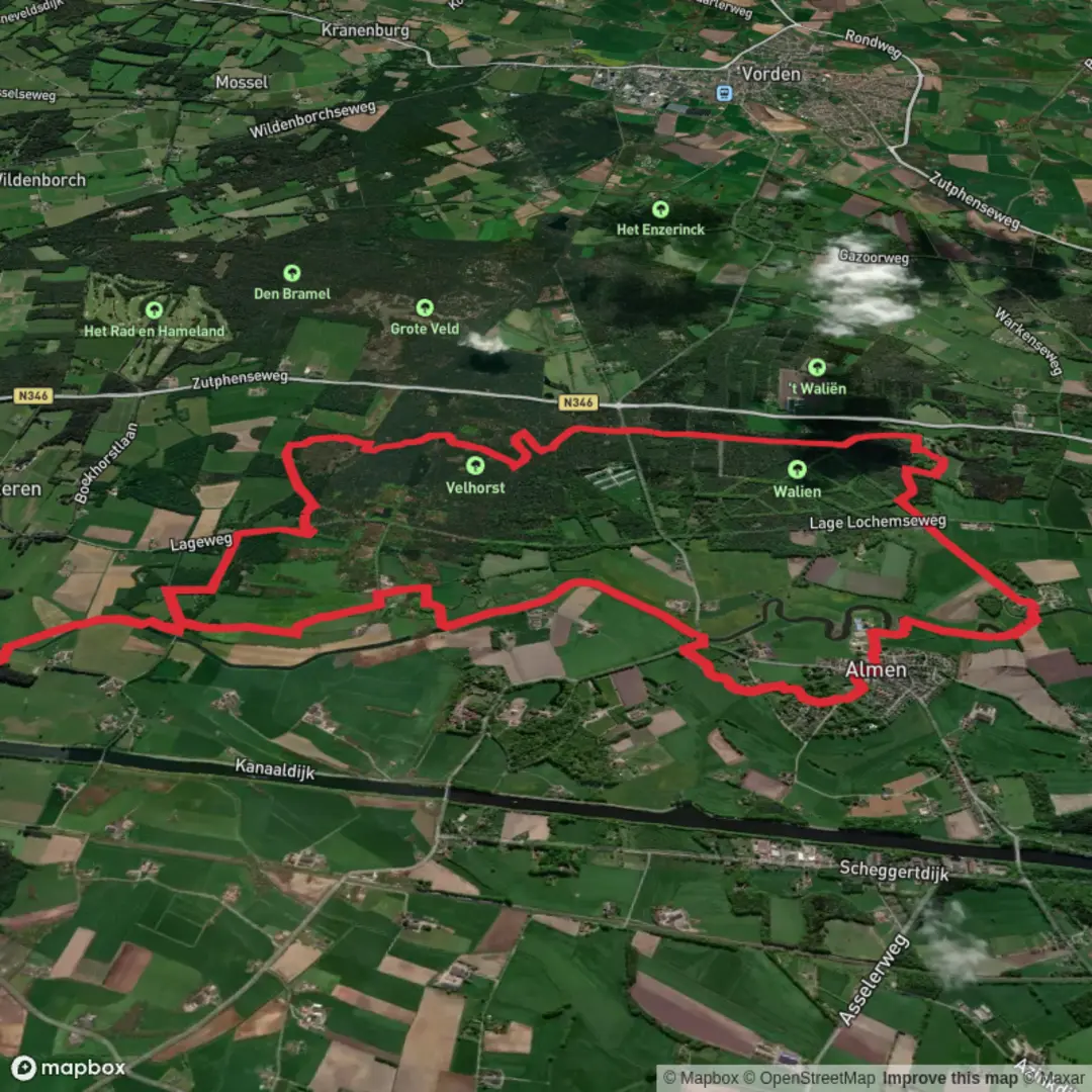 An image depicting the trail Rondje Velhorst, Berkelvallei Route and Rondje Almen Loop and its surrounding area.