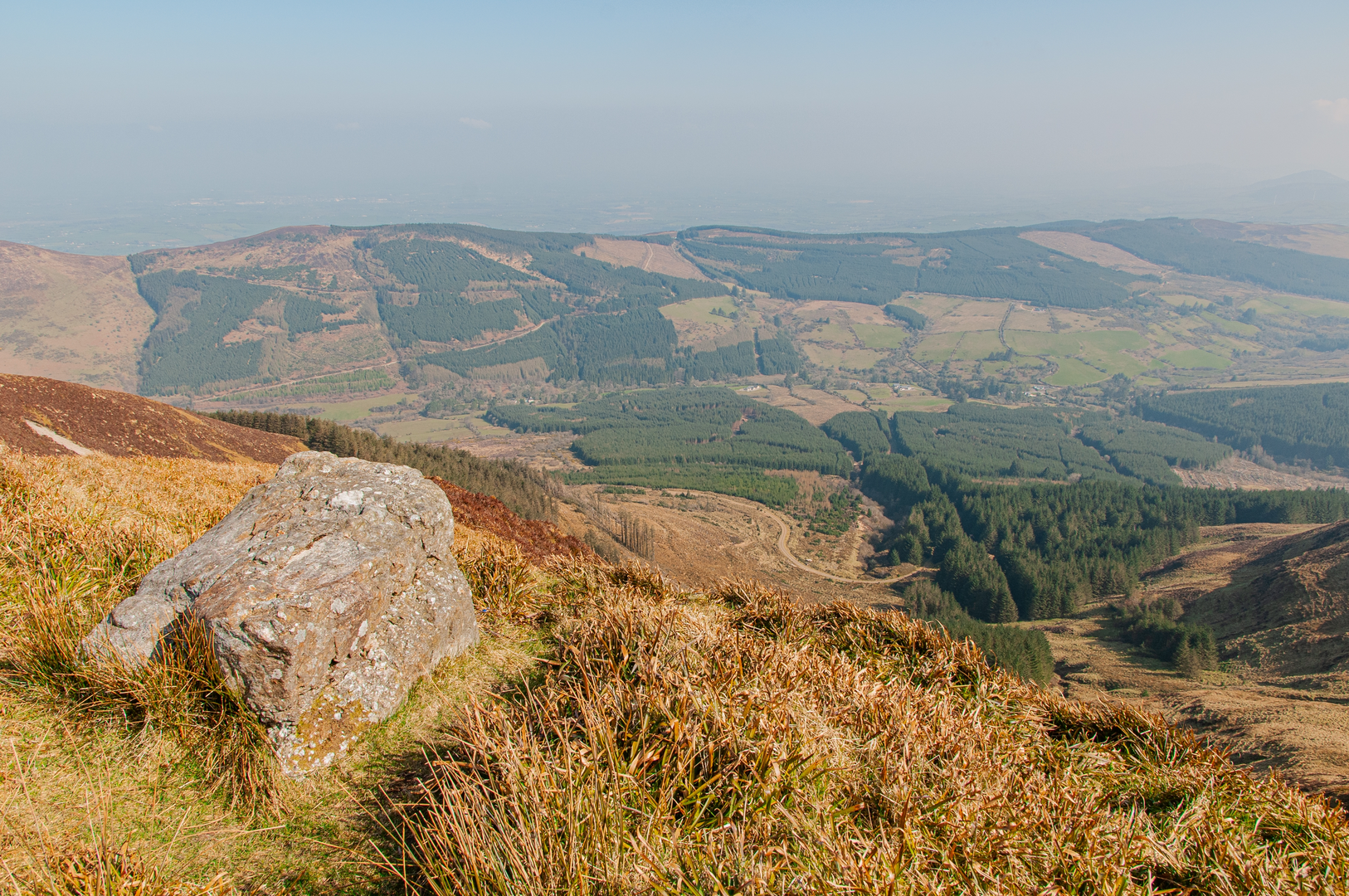 An image depicting the trail Slieve Felim - Keeper Hill summit walk and its surrounding area.