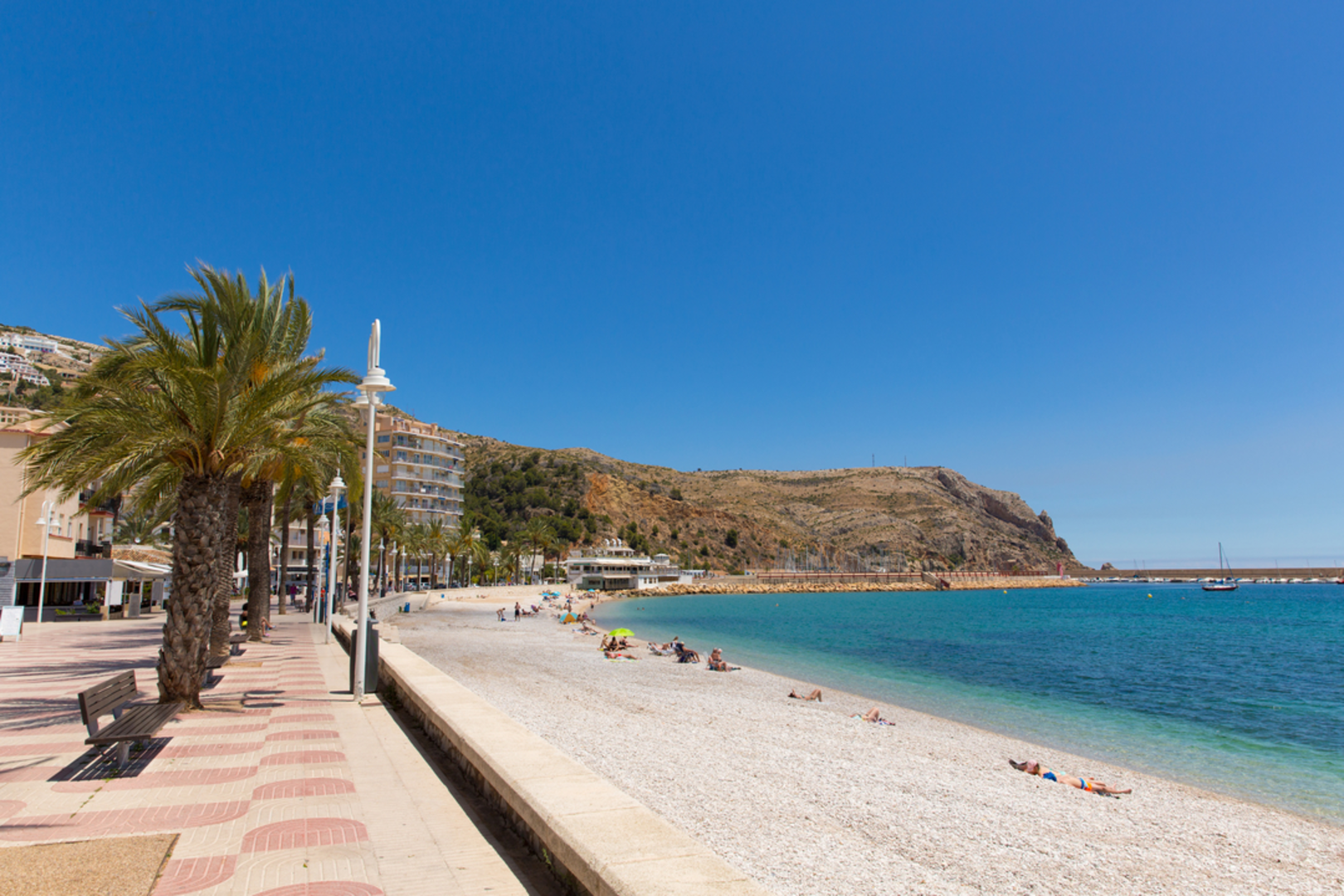 An image depicting the trail Port of Xàbia - Montgó PR CV 355 and its surrounding area.