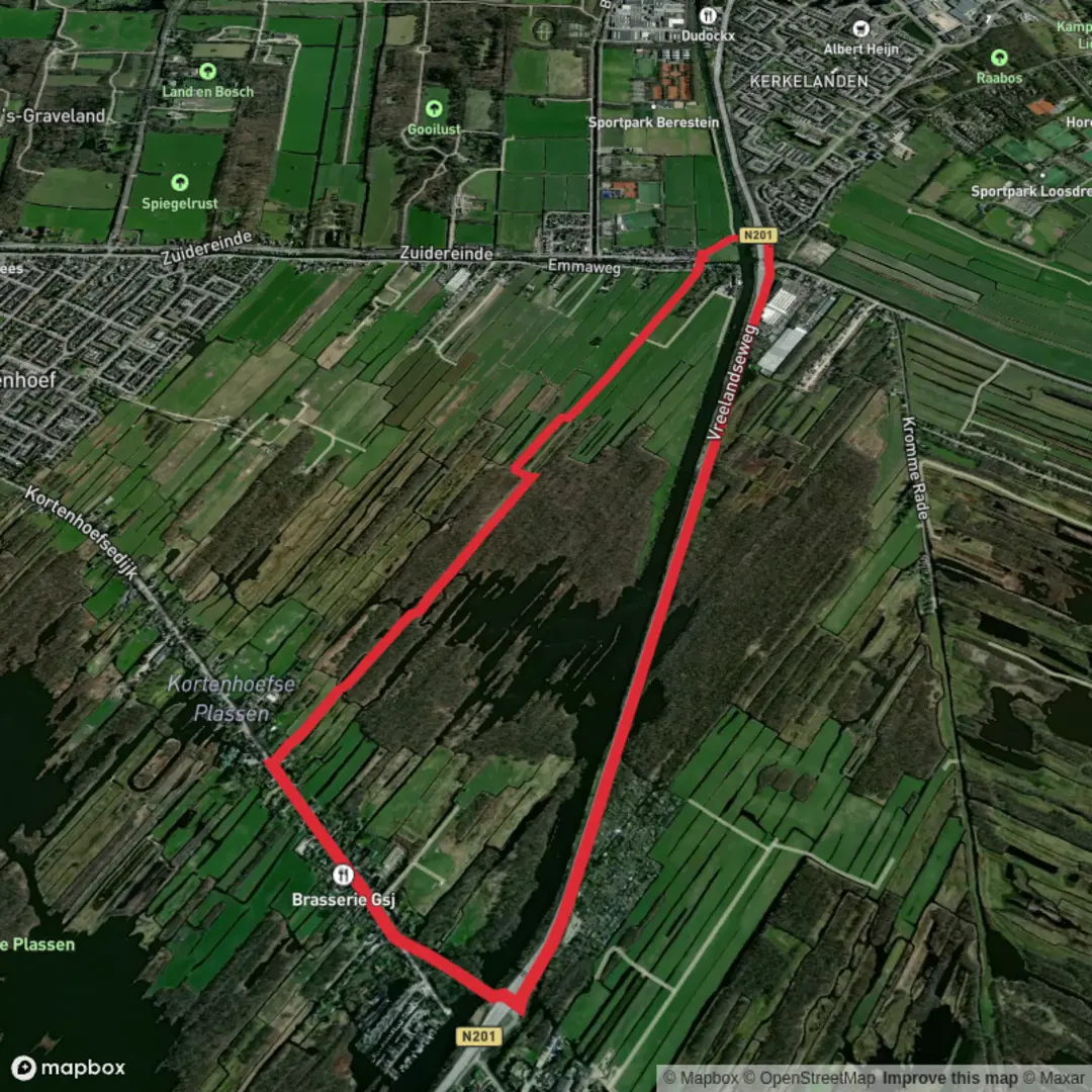 An image depicting the trail Achter de Kerk Loop and its surrounding area.