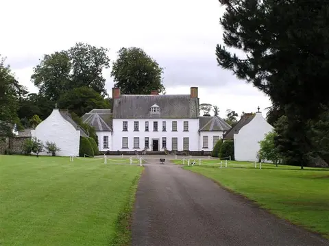 Springhill House - Sawpit Hill Walk