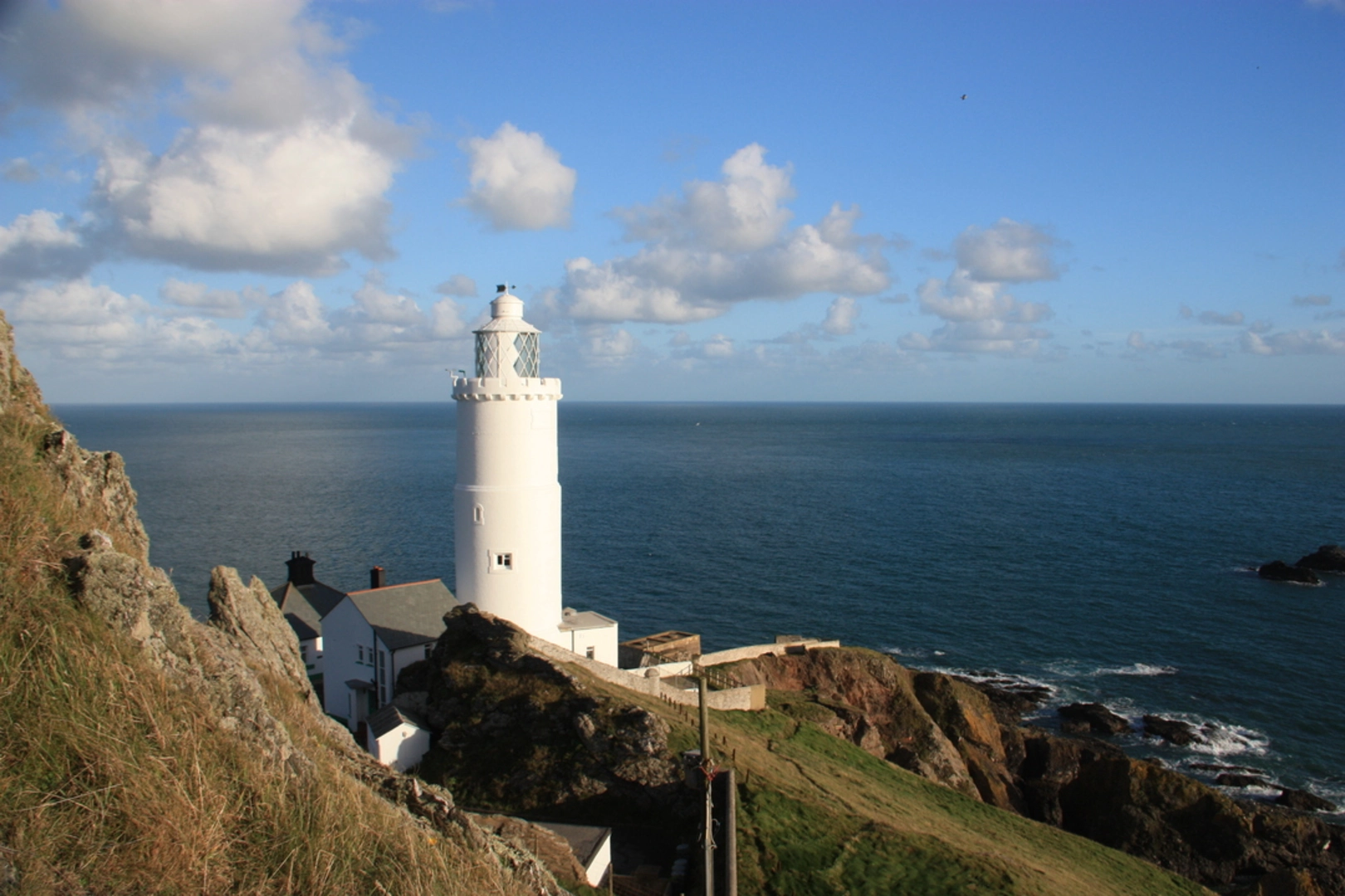 An image depicting the trail Start Point Devon Walk and its surrounding area.
