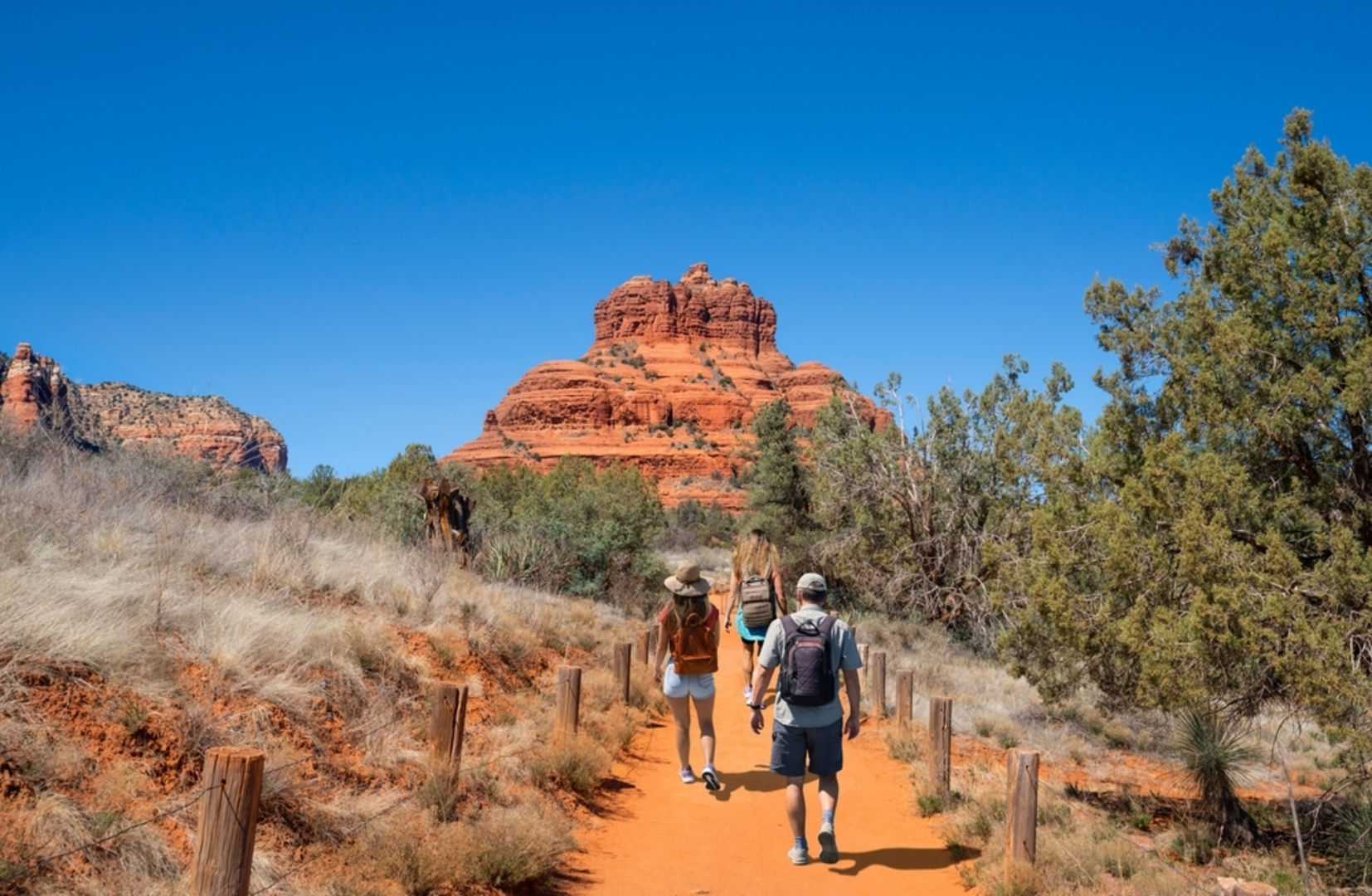 An image depicting the trail Middle, Big Park Loop via Belt Rock Pathway Trail and its surrounding area.